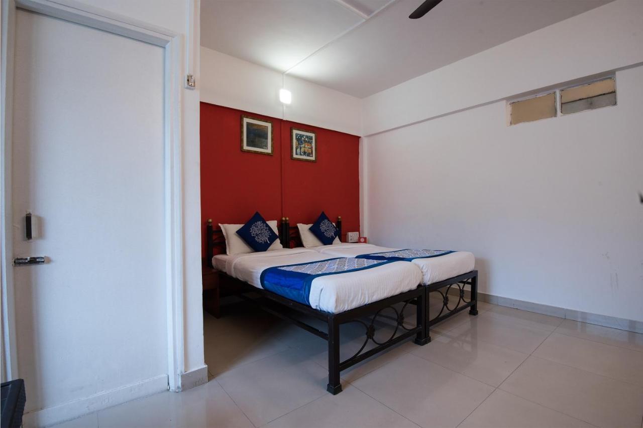 Oyo 1065 Hotel Hmr Royal Inn ปูเน่ ภายนอก รูปภาพ